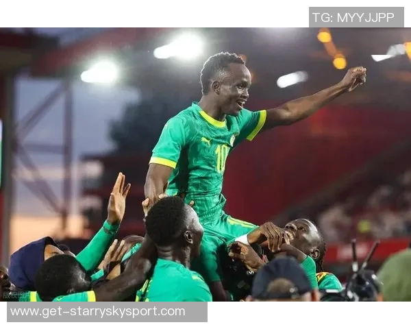 马内在单届非洲杯中运动战创造18次机会刷新2010年以来的历史纪录